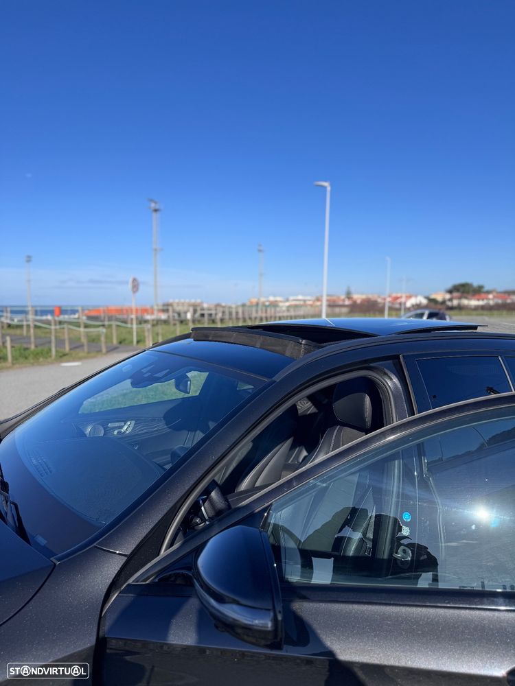 Mercedes-Benz E 300 de AMG Line - 39