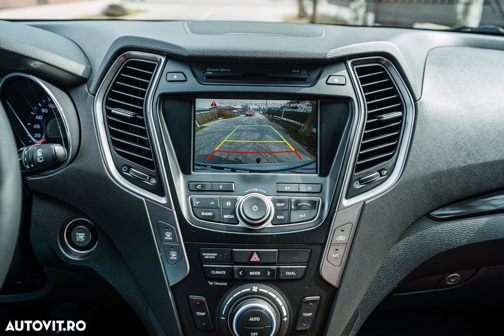 Hyundai Santa Fe 2.2 CRDi 4WD Automatik Premium - 23