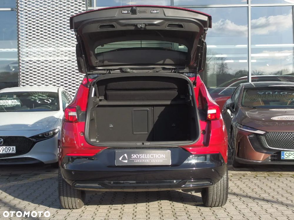 Opel Grandland 1.2 T GS S&S - 11