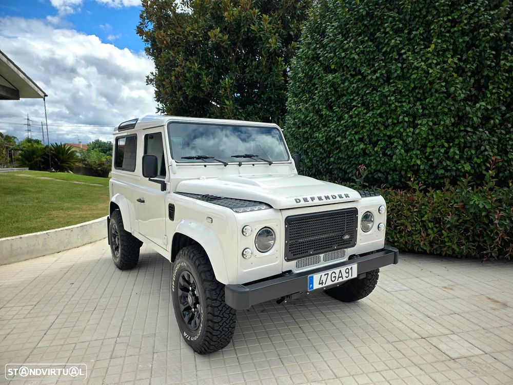 Land Rover Defender 90 2.4 CRD S - 4