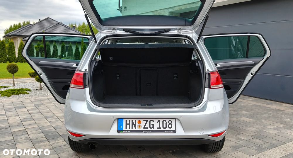 Volkswagen Golf 1.6 TDI BlueMotion Technology DSG Lounge - 29