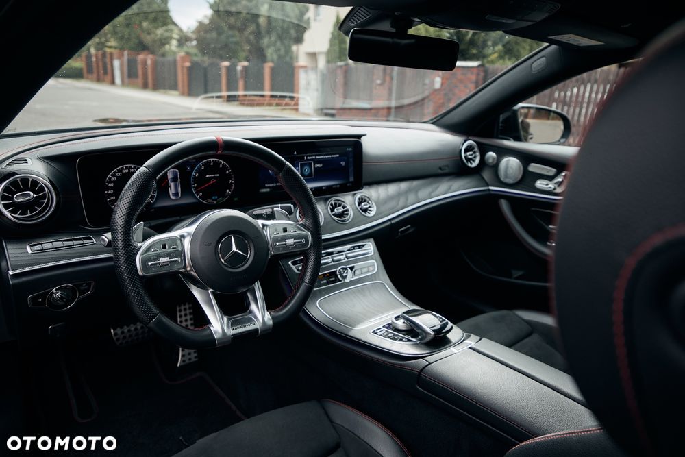 Mercedes-Benz Klasa E - 20