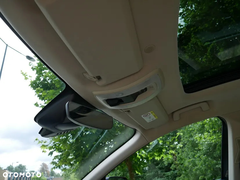 Volvo XC 60 D3 Geartronic Momentum - 34