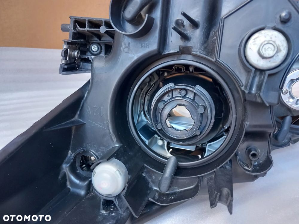 Lampa MAZDA 3 lift 2016- przód/ przednia prawa USA Warszawa Mazowieckie - 22