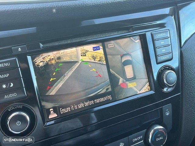 Nissan Qashqai 1.5 dCi N-Connecta - 12