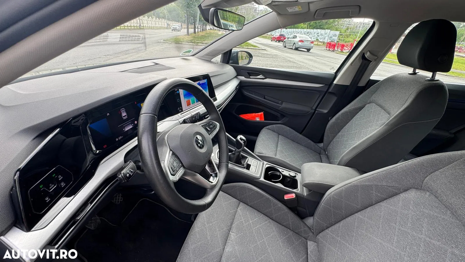 Volkswagen Golf Variant 2.0 TDI SCR Life - 4