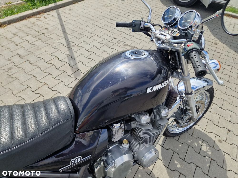 Kawasaki Zephyr - 14