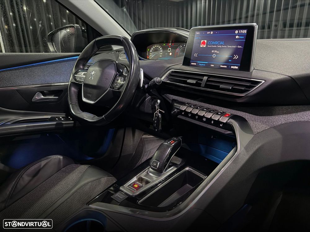 Peugeot 3008 1.2 PureTech Allure EAT8 - 31