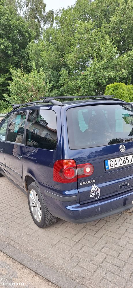 Volkswagen Sharan 2.0 TDI Trendline - 4