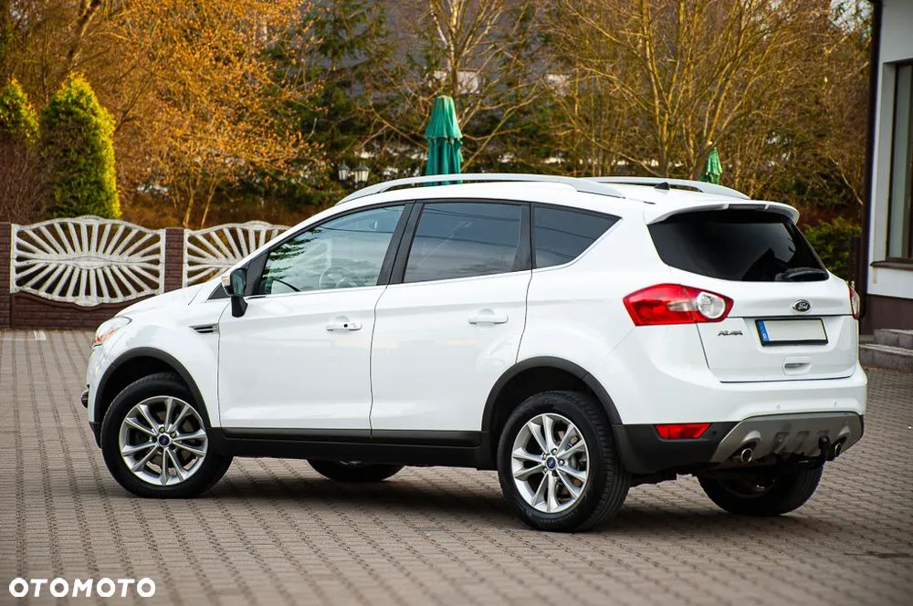 Ford Kuga - 13