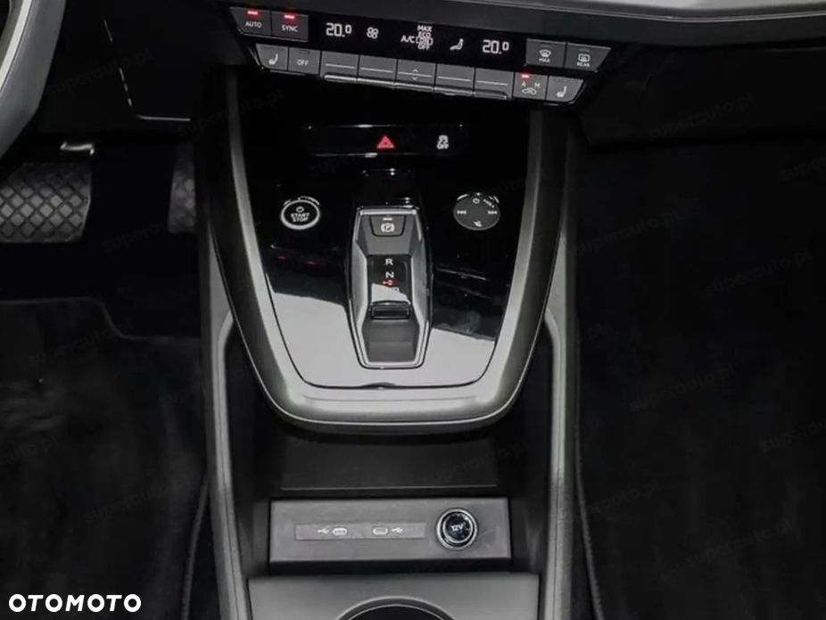 Audi Q4 Sportback e-tron - 11