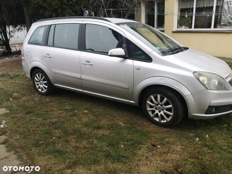 Opel Zafira 1.6 - 15
