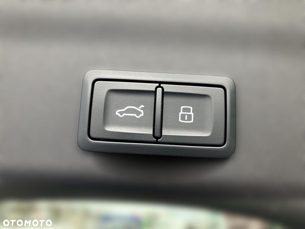 Audi A6 Allroad - 16