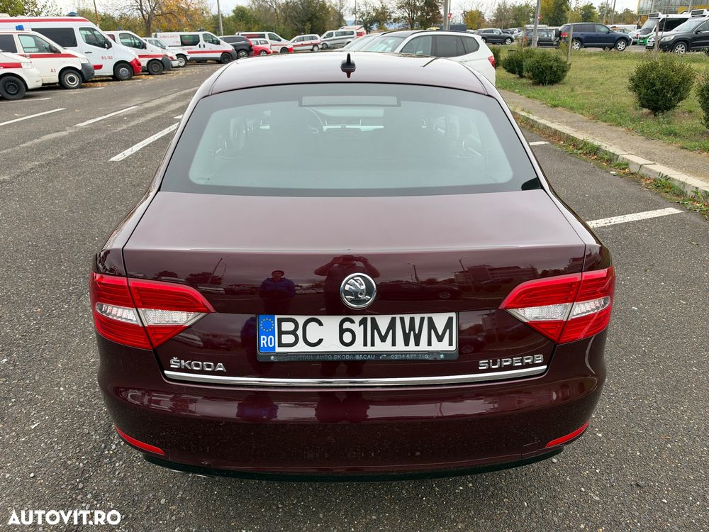 SKODA Superb 2014 — imagine 6