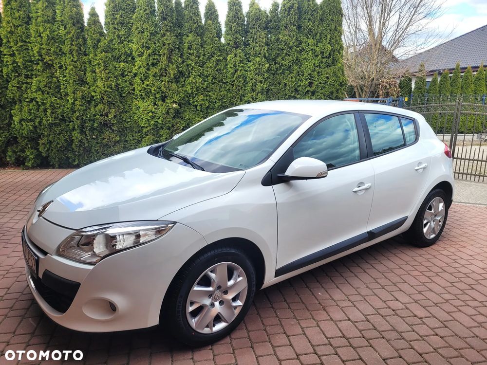 Renault Megane 1.6 16V 100 TomTom Edition - 2