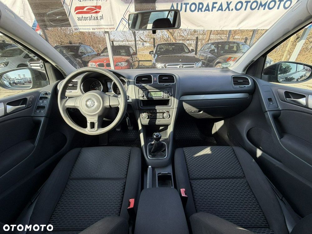 Volkswagen Golf - 13