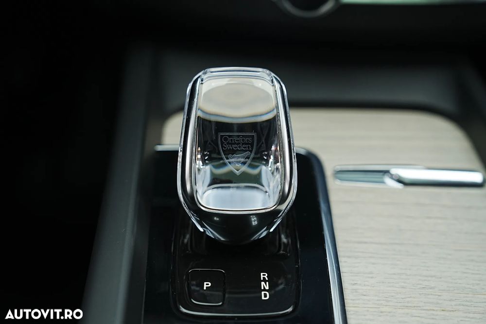 Volvo XC 60 Recharge T6 Twin Engine eAWD Inscription Expression - 32