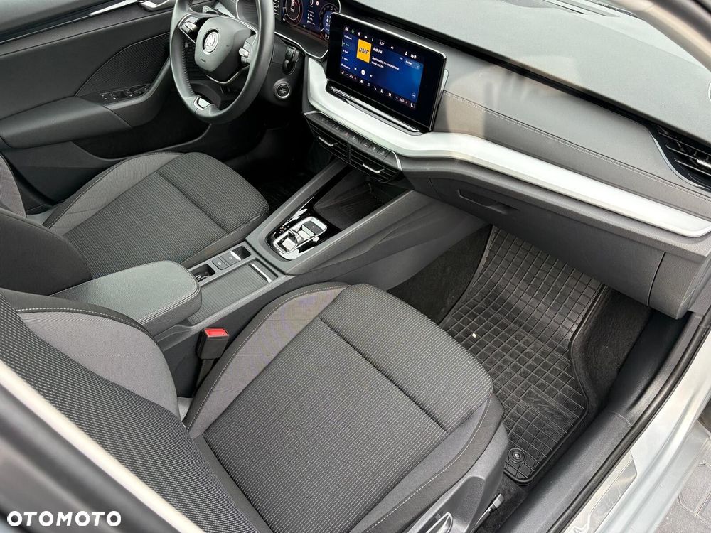 Skoda Octavia 2.0 TDI Selection DSG - 16