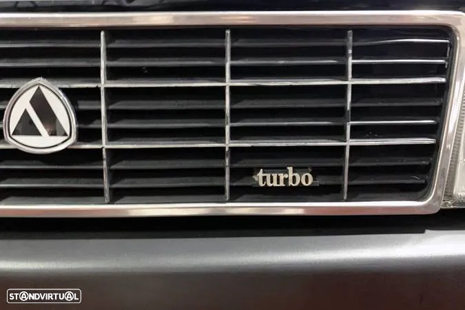 Lancia Y 10 Turbo - 21