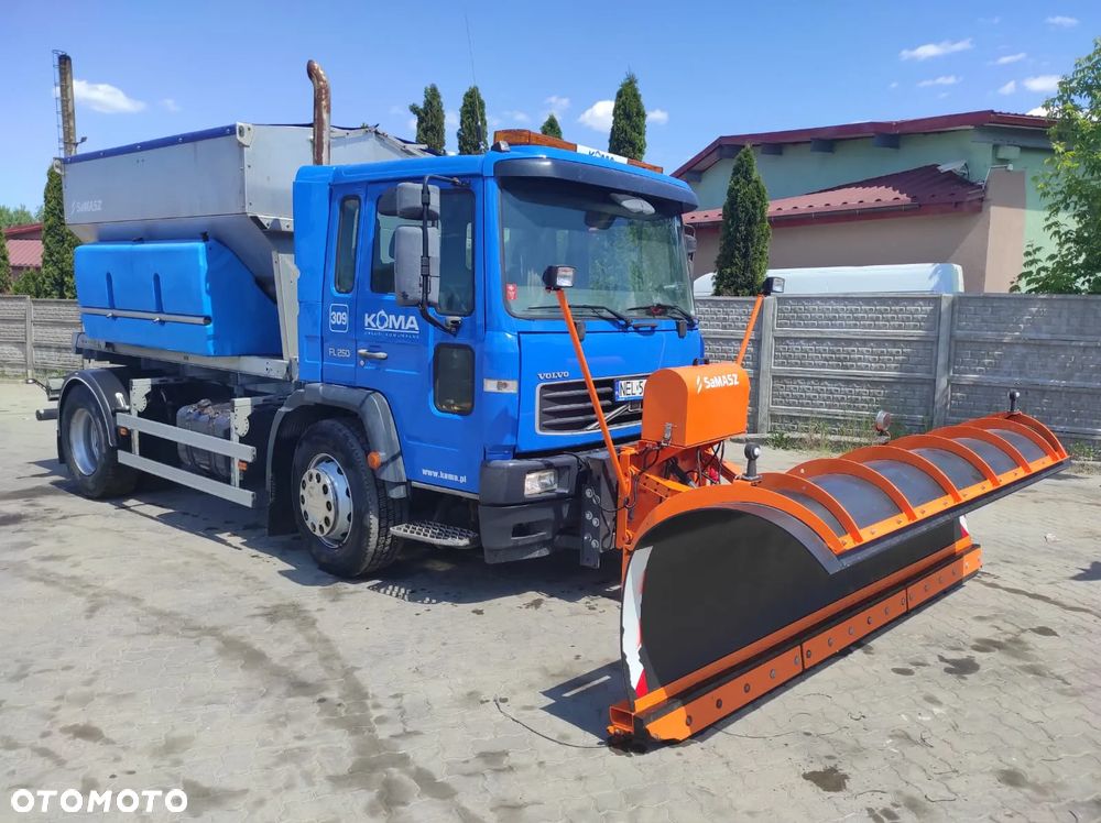Volvo FL6 - 1