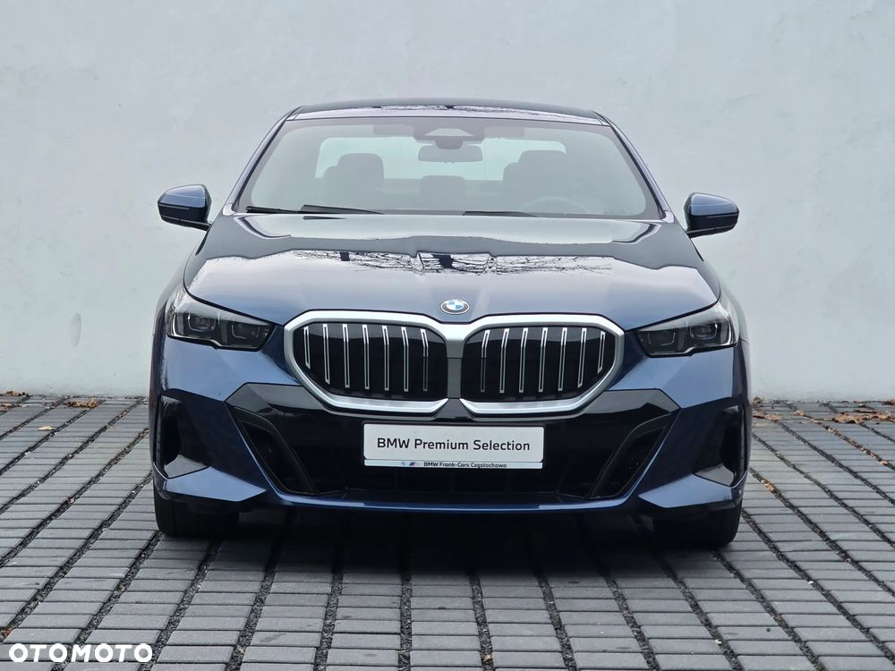 BMW Seria 5 520d xDrive - 5