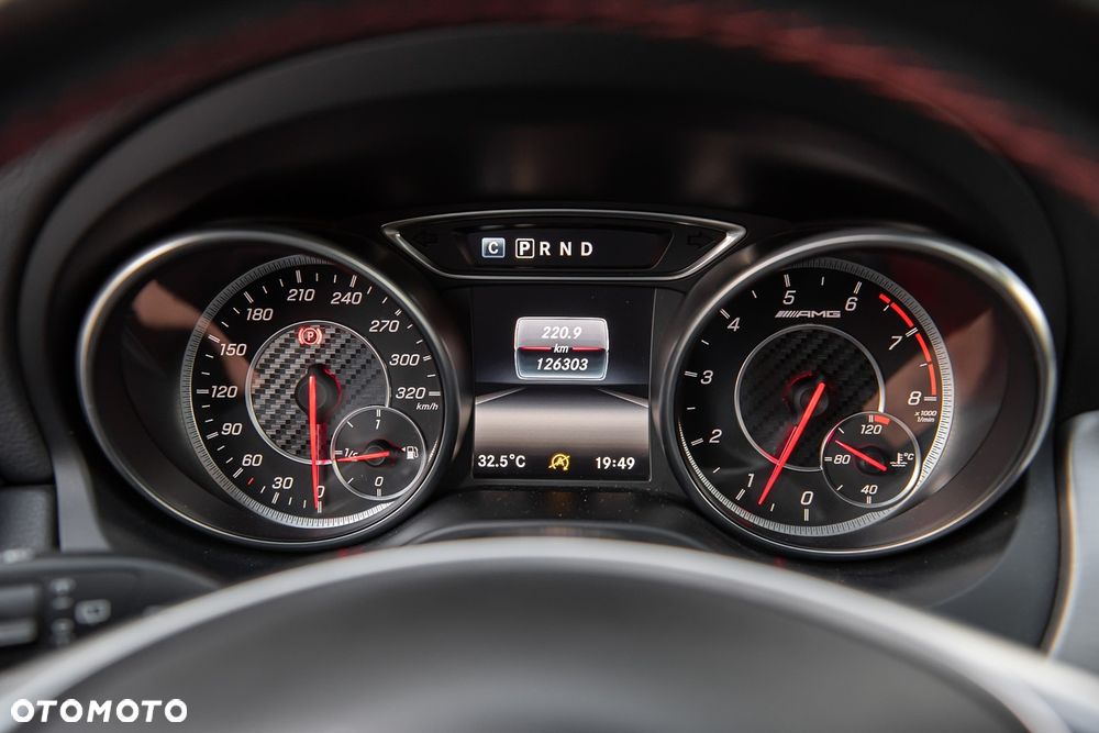 Mercedes-Benz CLA AMG 45 4Matic 7G-DCT - 19