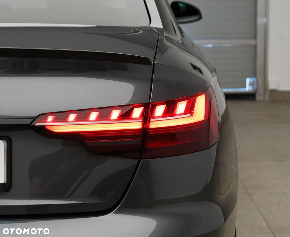 Audi A4 Limousine - 9