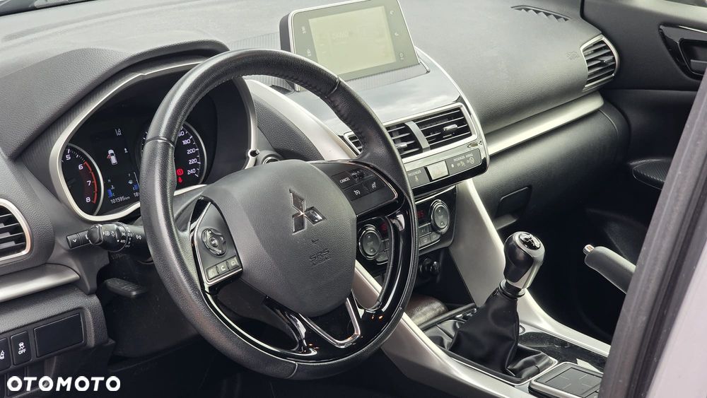 Mitsubishi Eclipse Cross 1.5 T GPF Invite Plus - 6