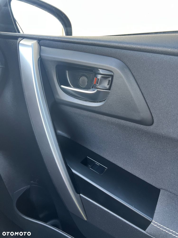 Toyota Auris - 28