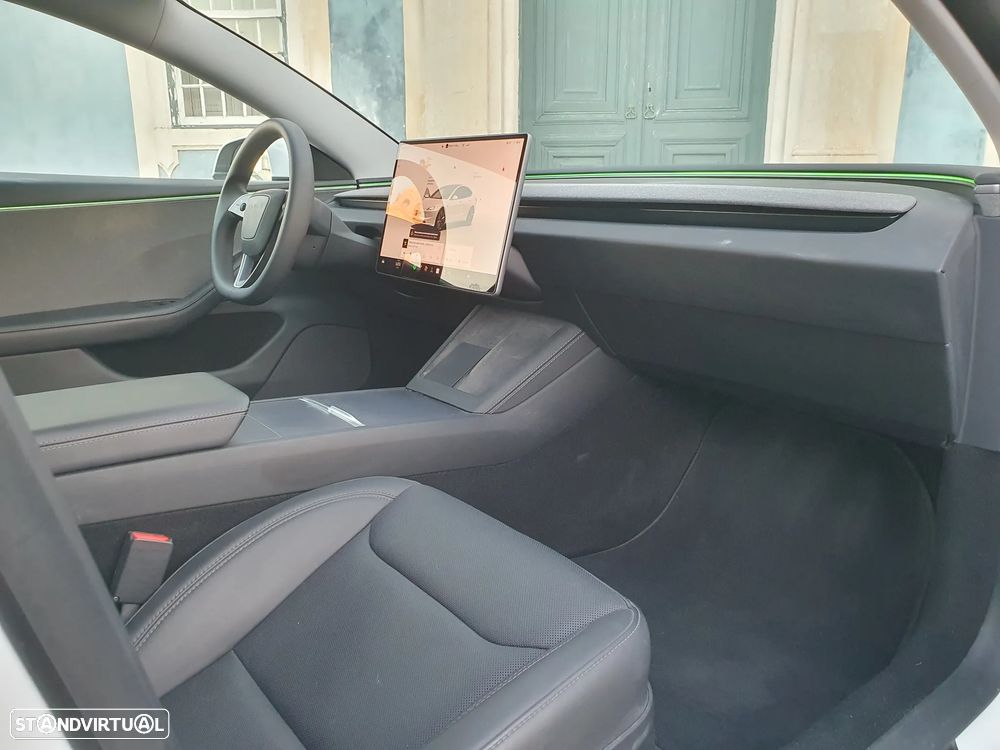 Tesla Model 3 Tração Traseira Premium - 16