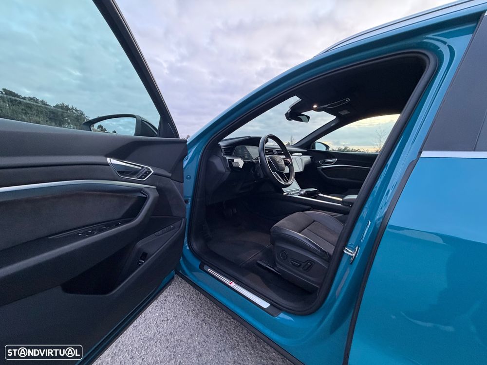 Audi e-tron 55 quattro S line - 16