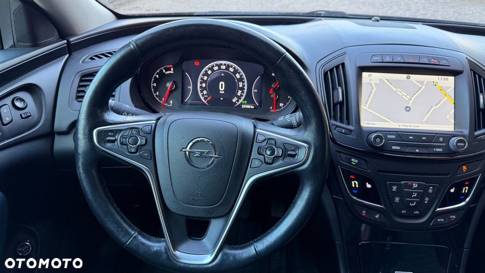 Opel Insignia 2.0 CDTI 4x4 ecoFLEX Start/Stop Business Innovation - 9