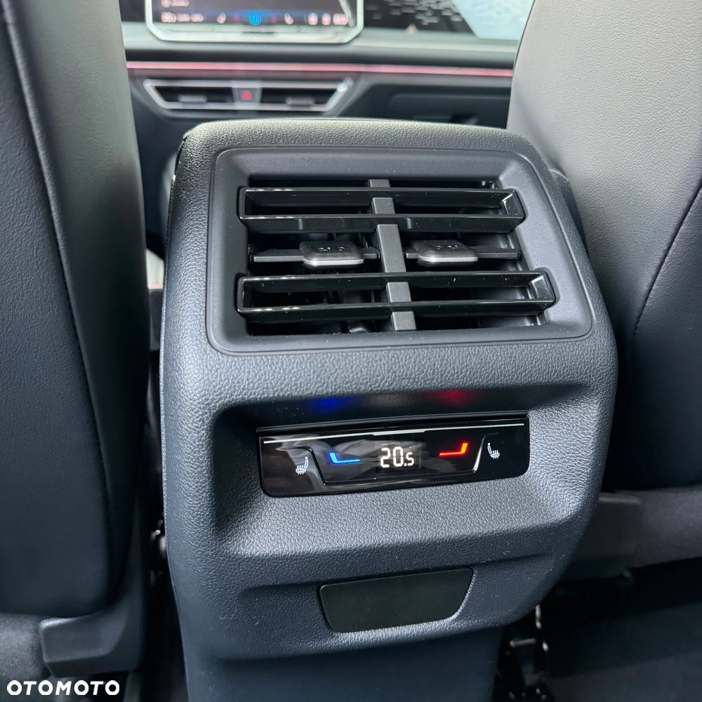 Volkswagen Tiguan 1.5 eHybrid PHEV 150kW Elegance DSG - 17