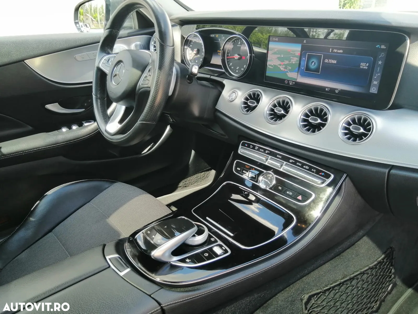Mercedes-Benz E - 25