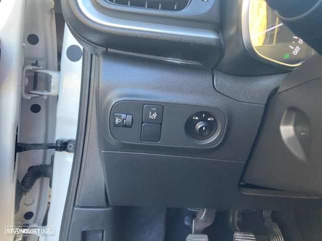 Citroën C3 1.2 PureTech Feel - 18