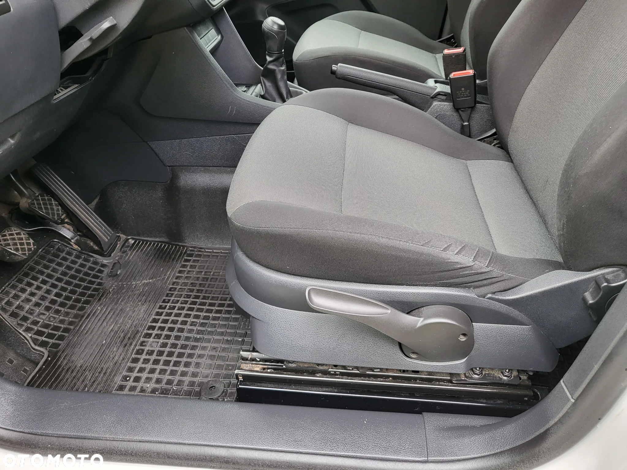 Volkswagen Caddy 2.0 TDI Trendline - 25