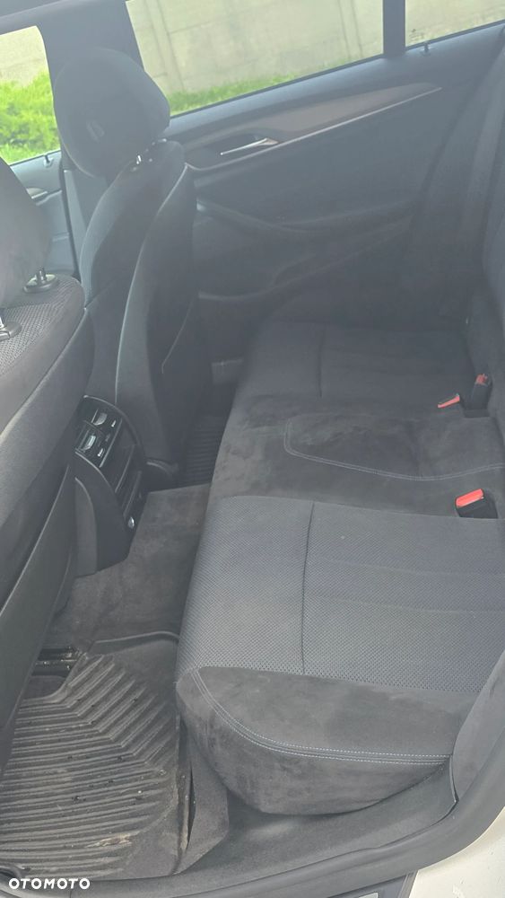 BMW Seria 5 520d Efficient Dynamics M Sport sport - 21