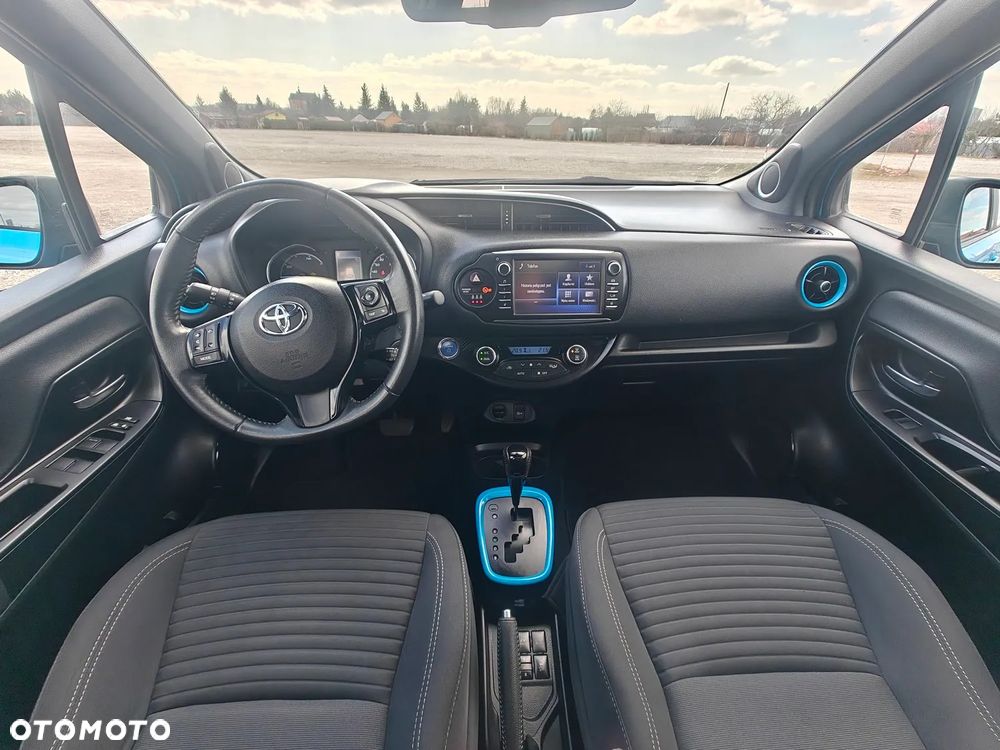 Toyota Yaris - 13