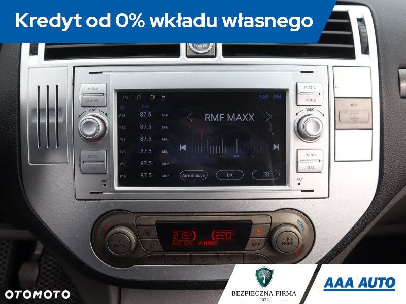 Ford Kuga - 13