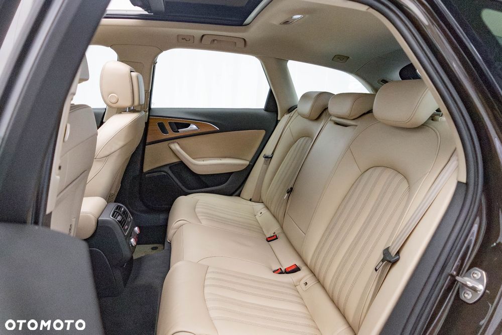 Audi A6 Allroad - 22
