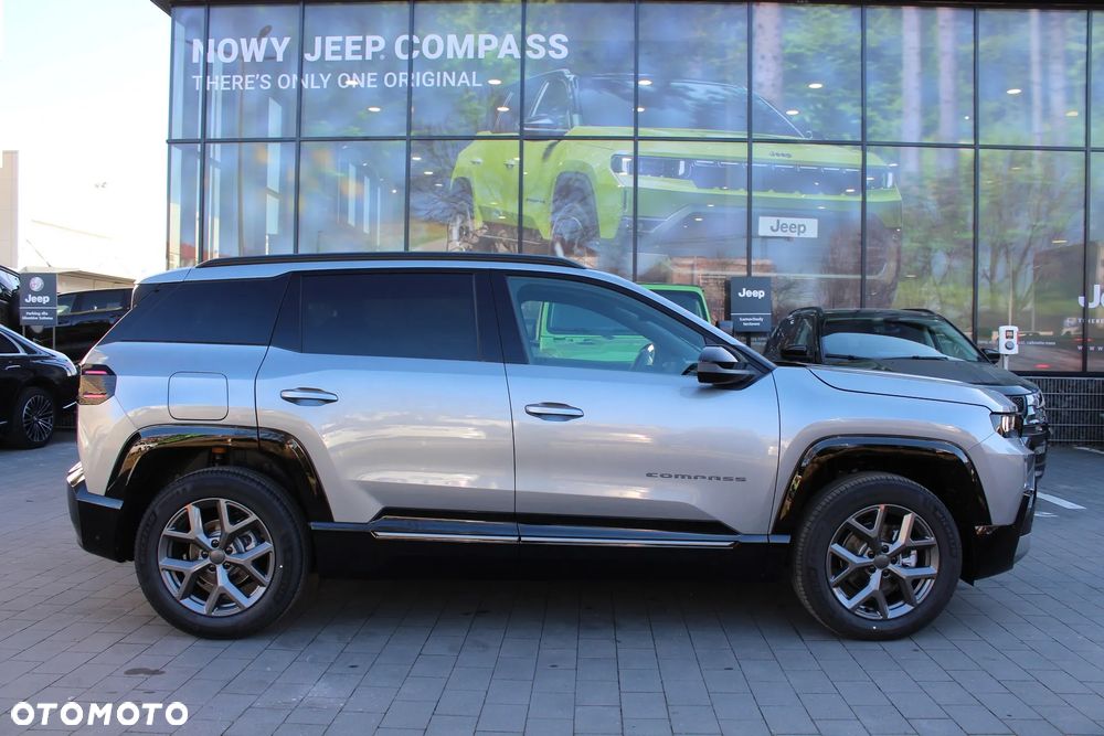 Jeep Compass 1.2 T3 mHEV First Edition FWD DCT - 13