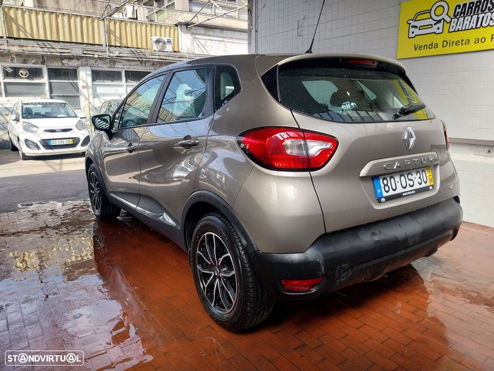 Renault Captur 1.5 dCi Exclusive - 13