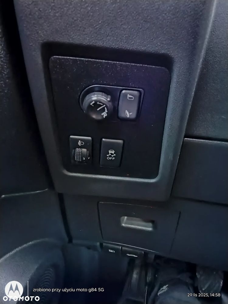 Nissan Qashqai 2.0 360 - 28