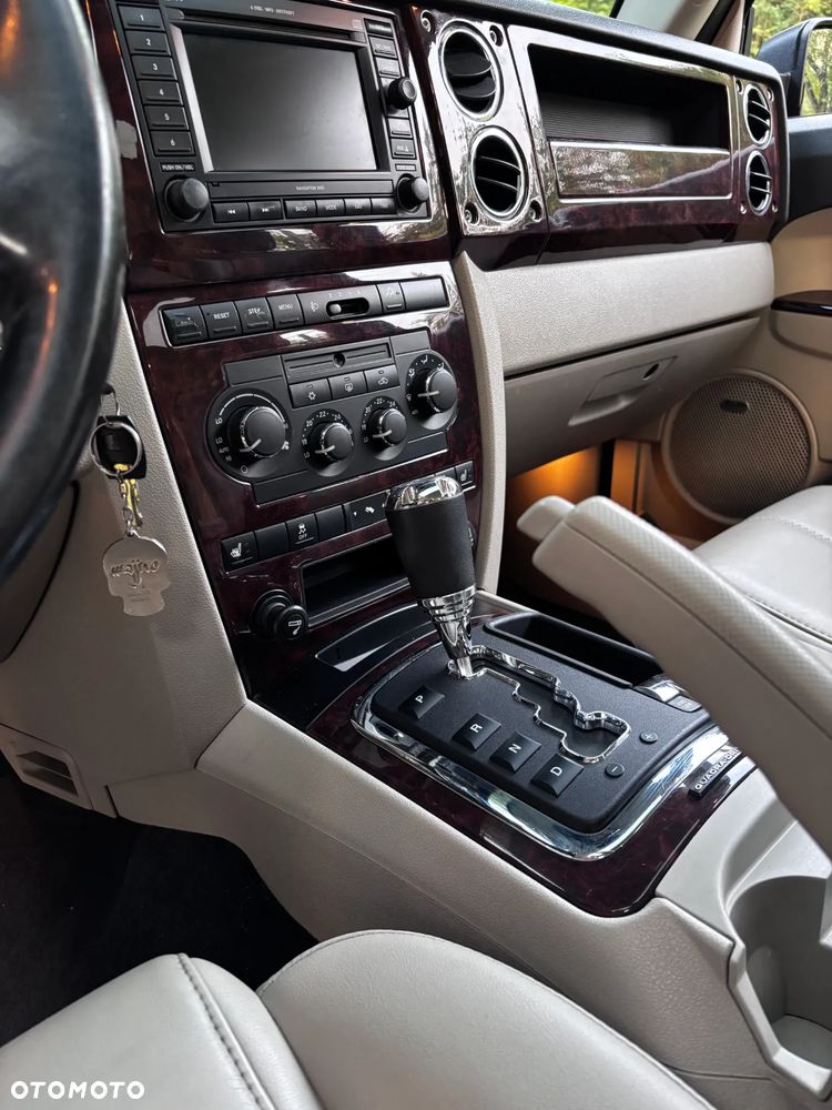 Jeep Commander 3.0 CRD Limited - 12