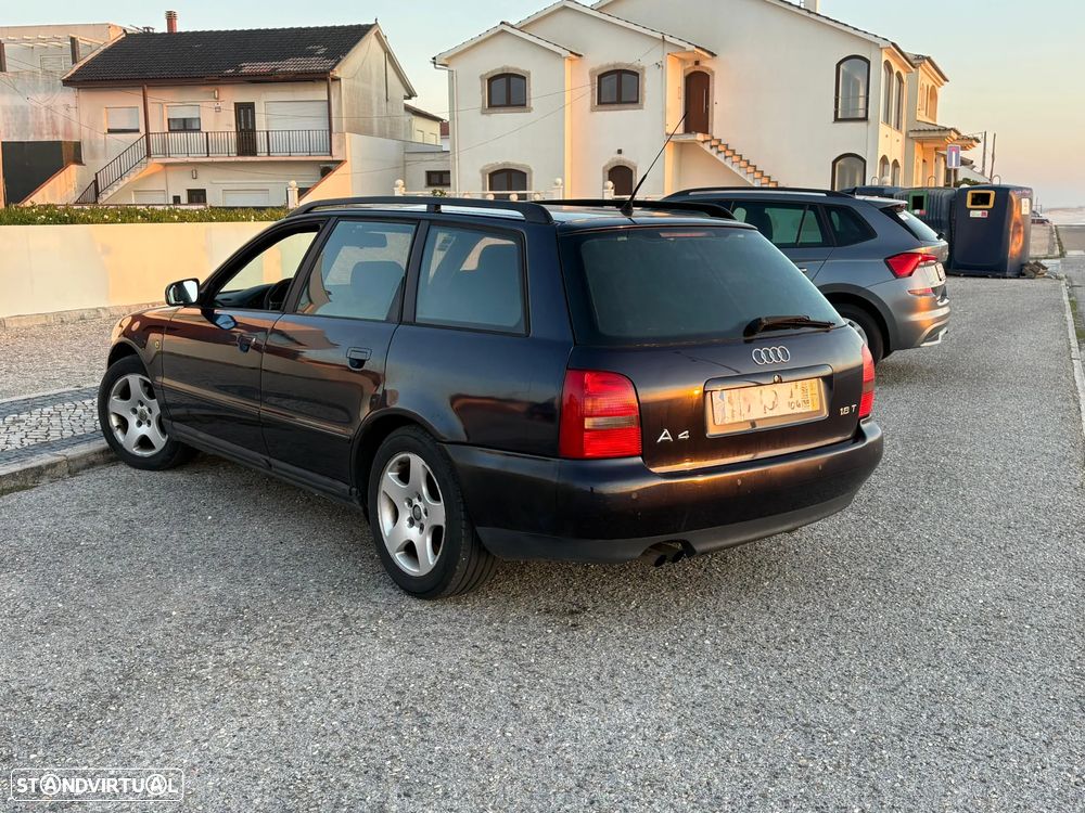 Audi A4 Avant 1.8 Turbo Sport - 4