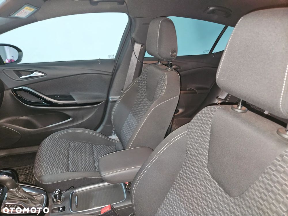 Opel Astra 1.4 T Elite S&S - 29