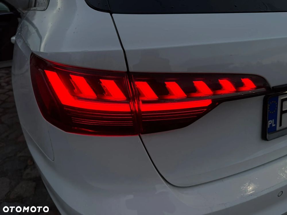 Audi A4 Avant 30 TDI S tronic S line - 8