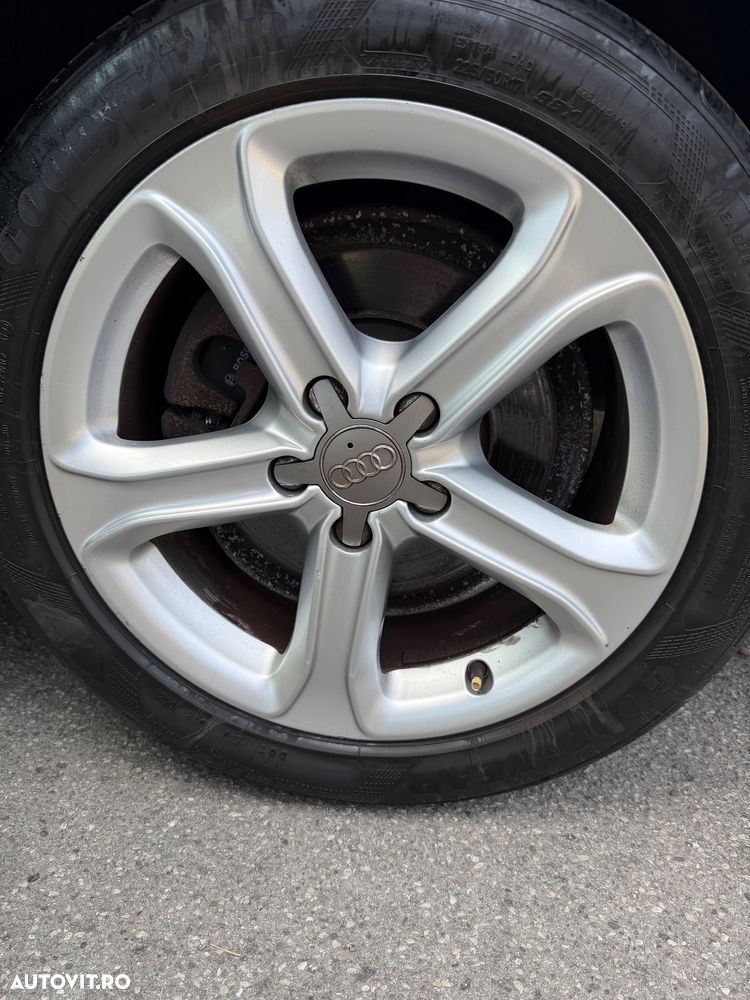 Audi A4 2.0 TDI DPF multitronic Ambiente - 14