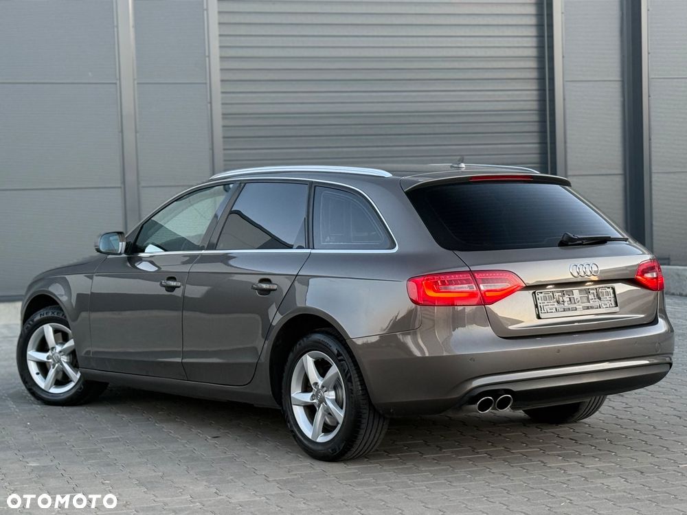 Audi A4 Avant - 11