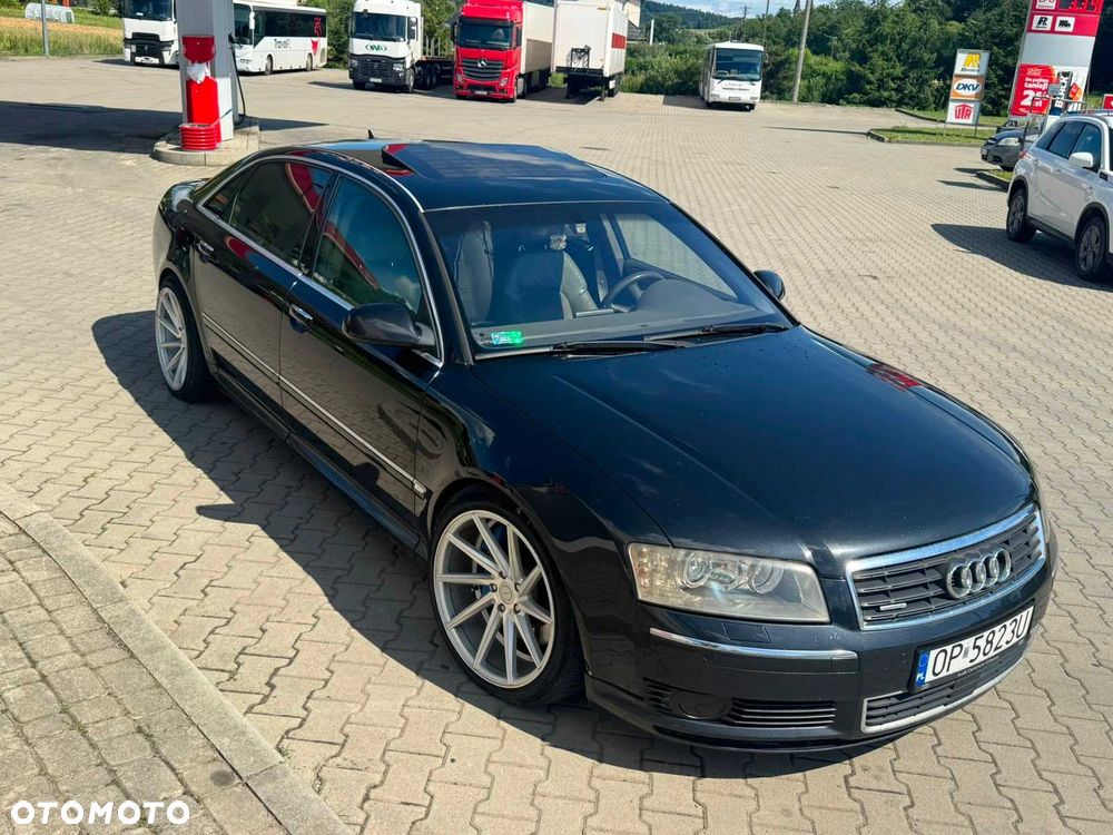 Audi A8 - 3